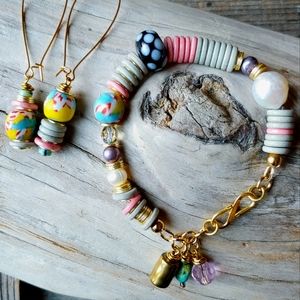 SALE!! Recycled Glass & Random Pearls Bracelet Artisan Issabeau Jewelry